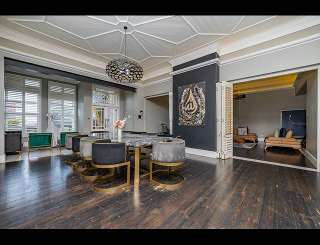 4 BEDROOM TOWNHOUSE FOR SALE IN ESSENWOOD